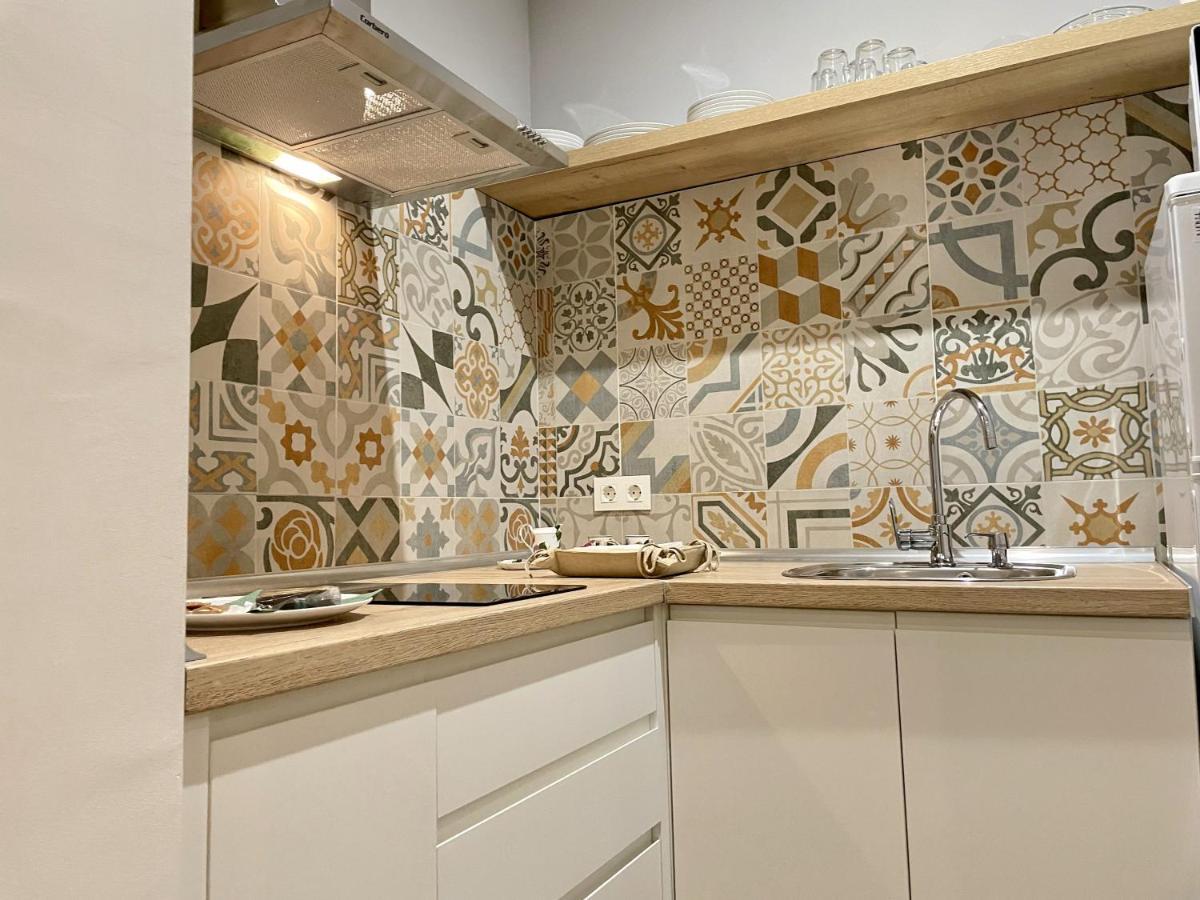 Apartamentos Madreselva Fernan Perez المظهر الخارجي الصورة
