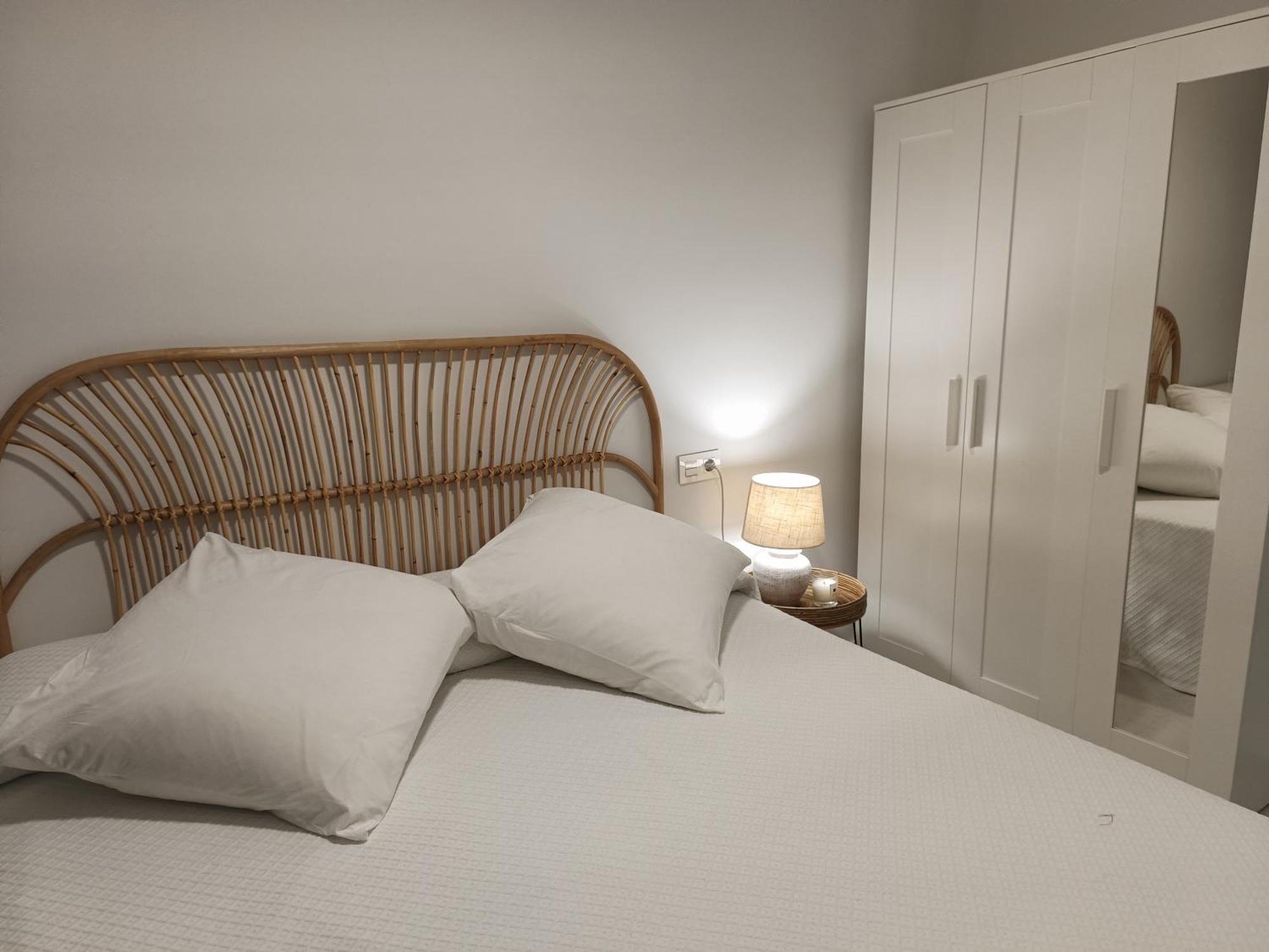 Apartamentos Madreselva Fernan Perez المظهر الخارجي الصورة