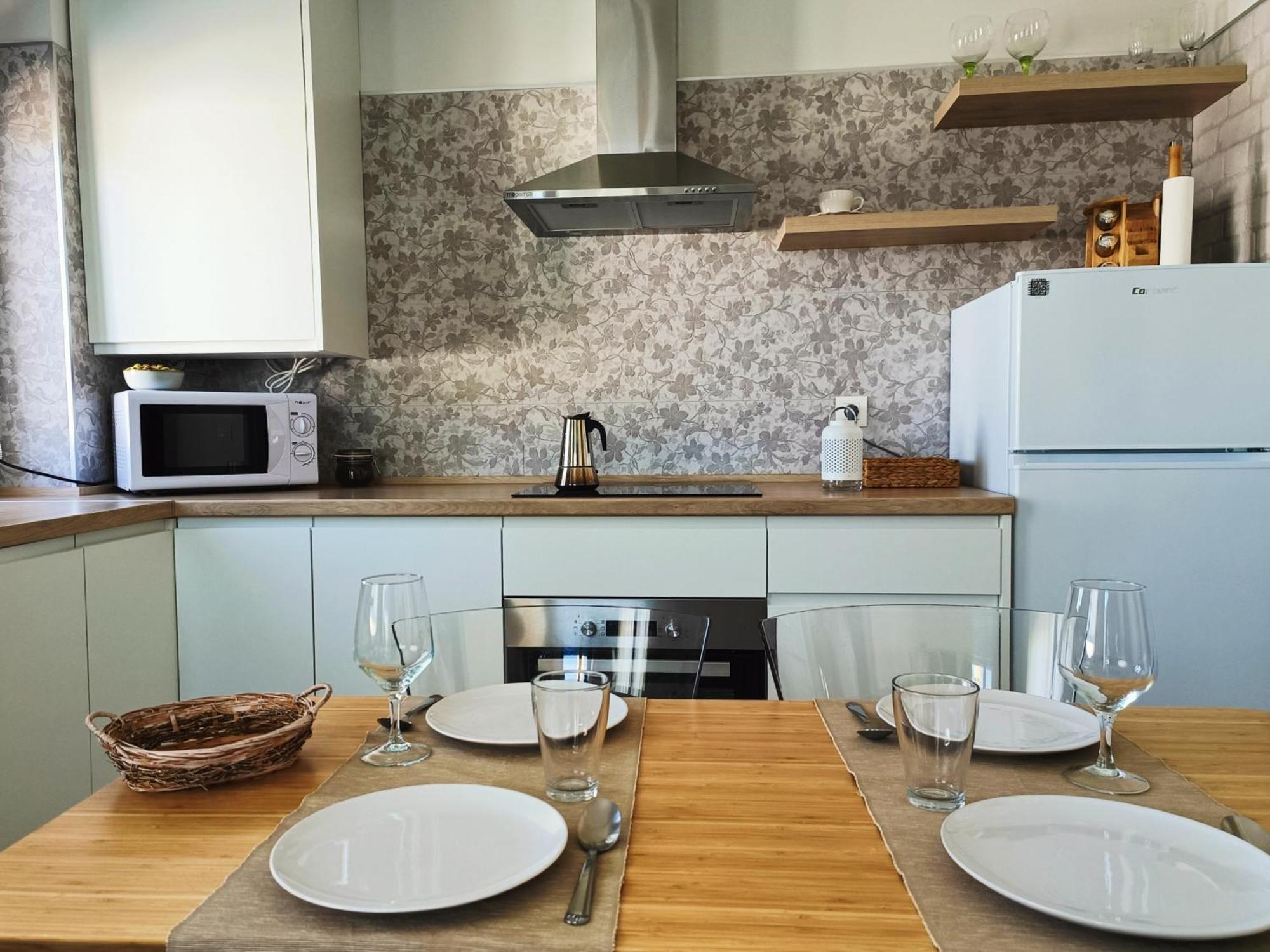 Apartamentos Madreselva Fernan Perez المظهر الخارجي الصورة